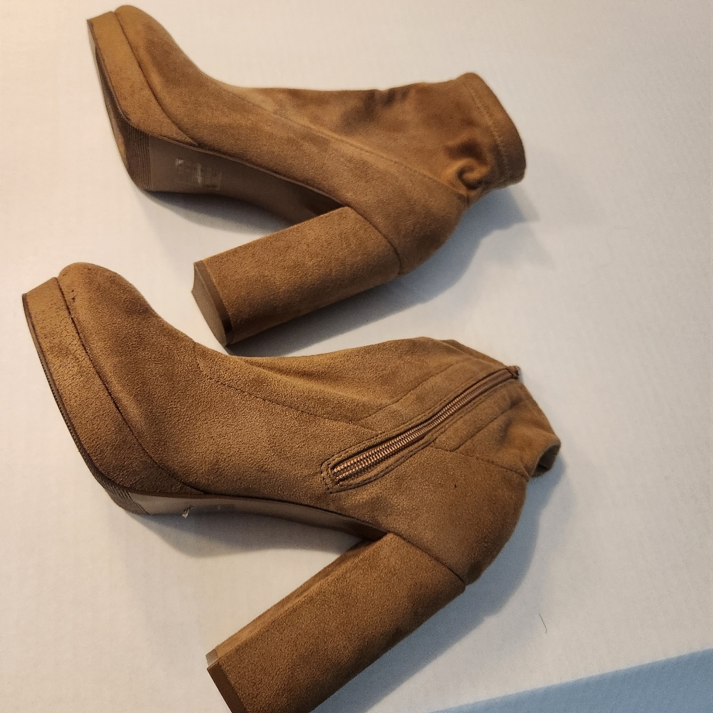 Forever 21 platform ankle boots